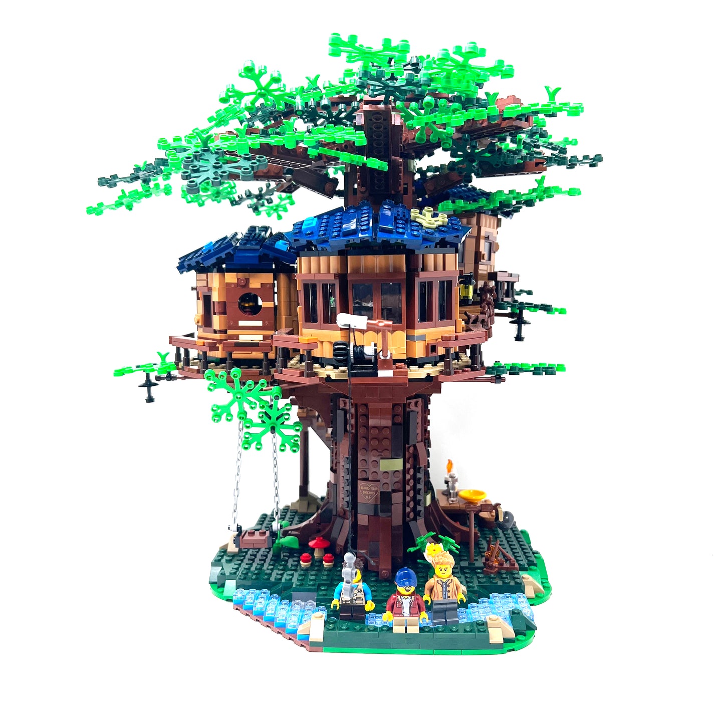 21318 Tree House (Used)