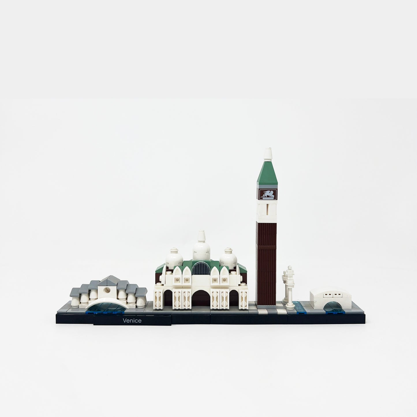 21026 Venice (Used)