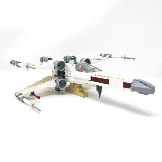 75301 Luke Skywalker's X-wing Fighter (Used)