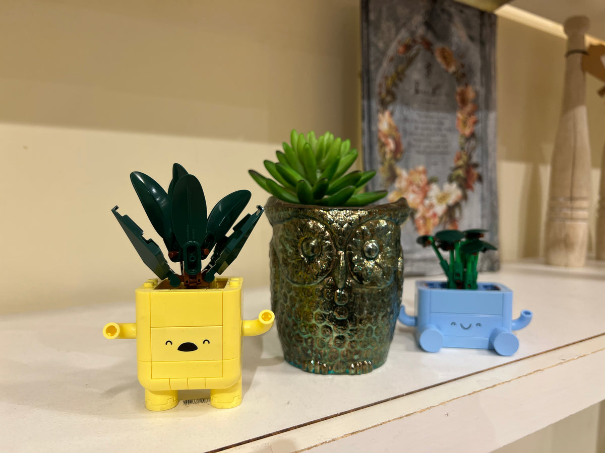 Emoting Plants Expansion Pack 01