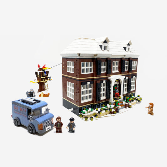 21330 Home Alone (Used)